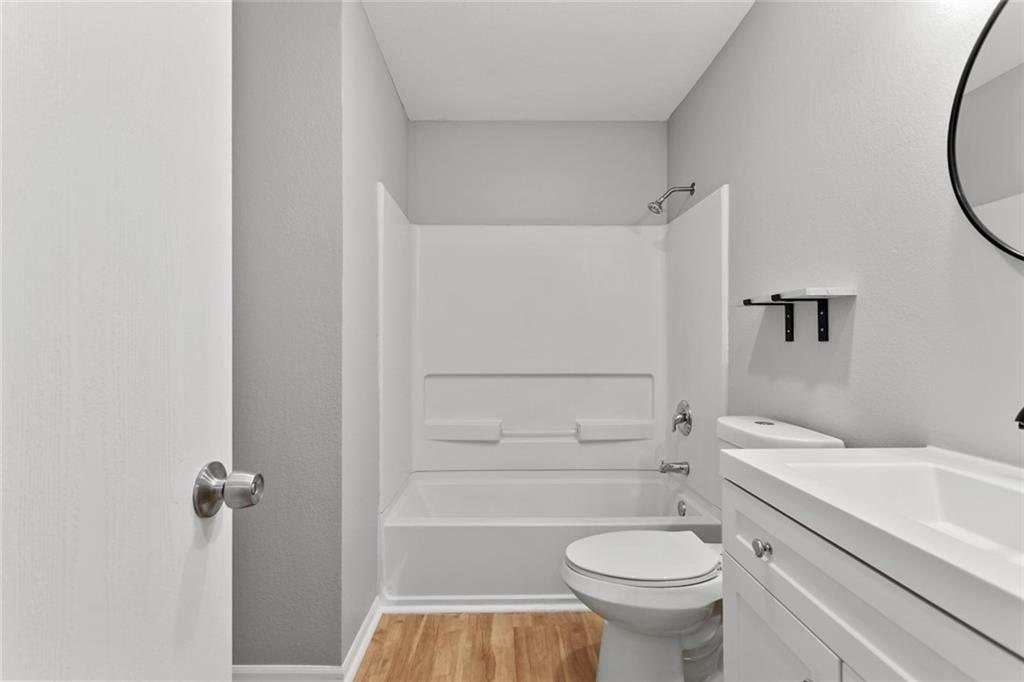 1506 W 25th Court Unit: E8