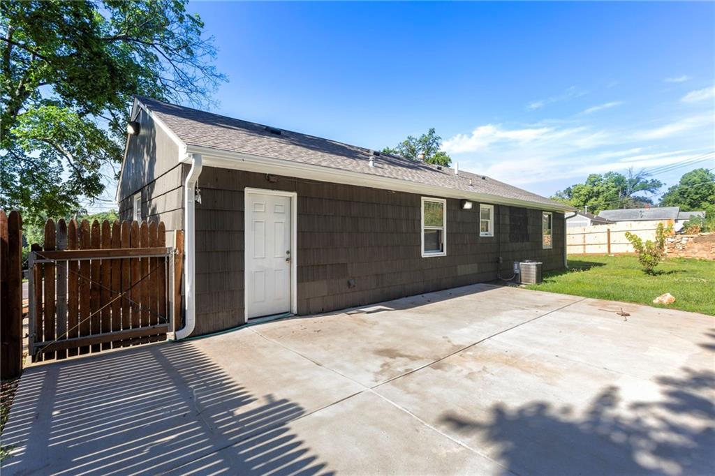 4216 Merriam Drive