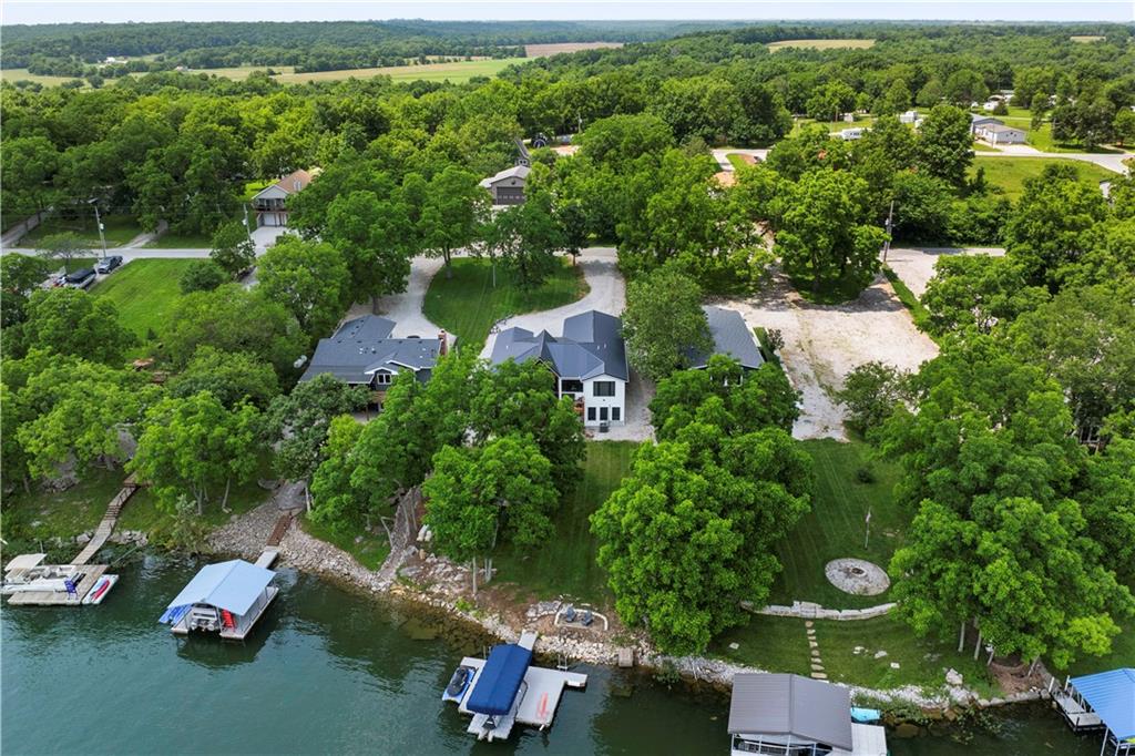 38 Lakeview Lane