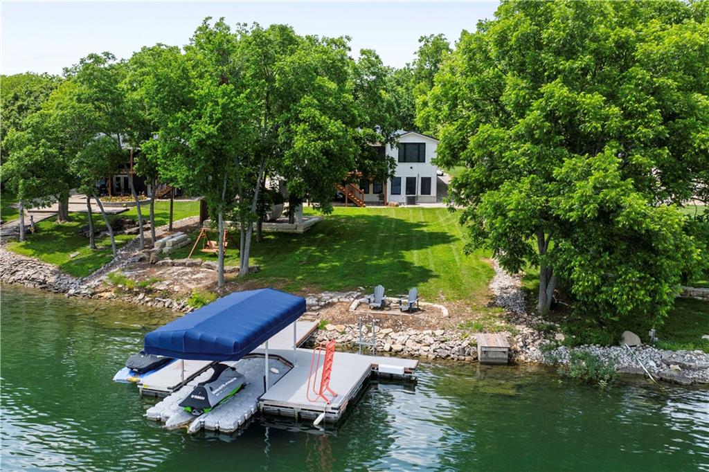 38 Lakeview Lane
