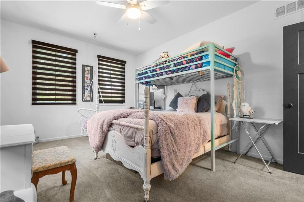 38 Lakeview Lane