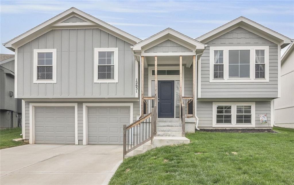 12631 Fountain Lake Circle