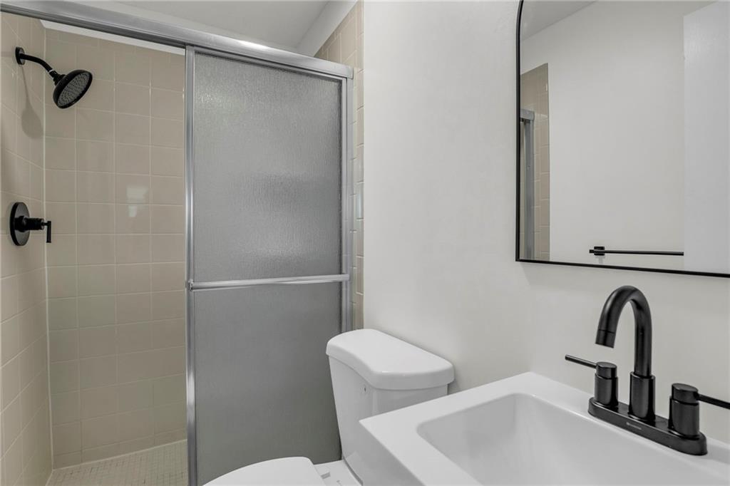 15319 E 48th Terrace