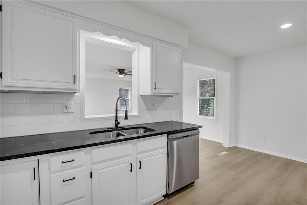 15319 E 48th Terrace