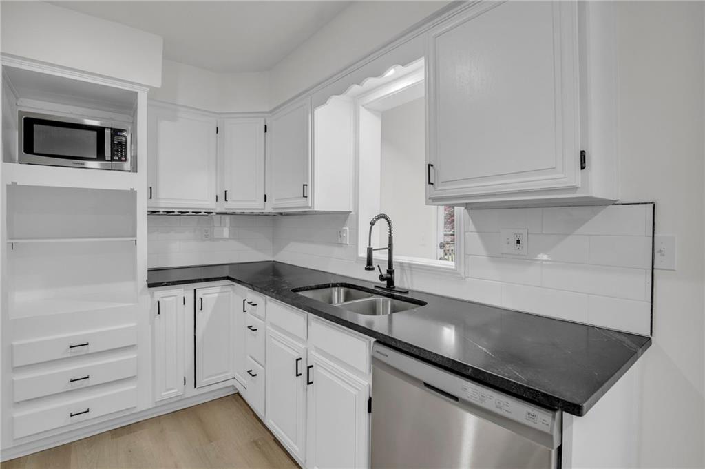 15319 E 48th Terrace