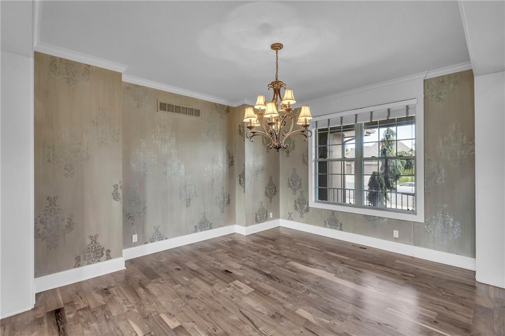 25203 W 97th Terrace