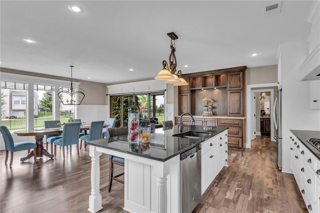 25203 W 97th Terrace