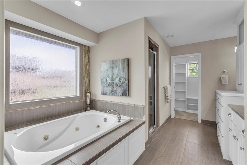 25203 W 97th Terrace