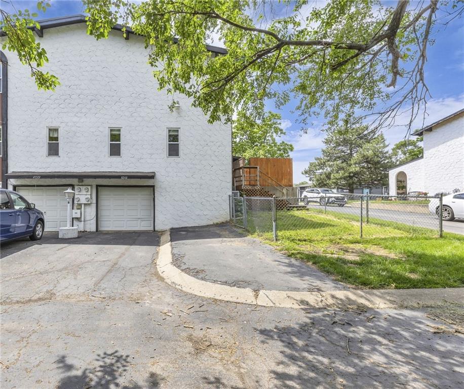 6531 BLUEJACKET Street