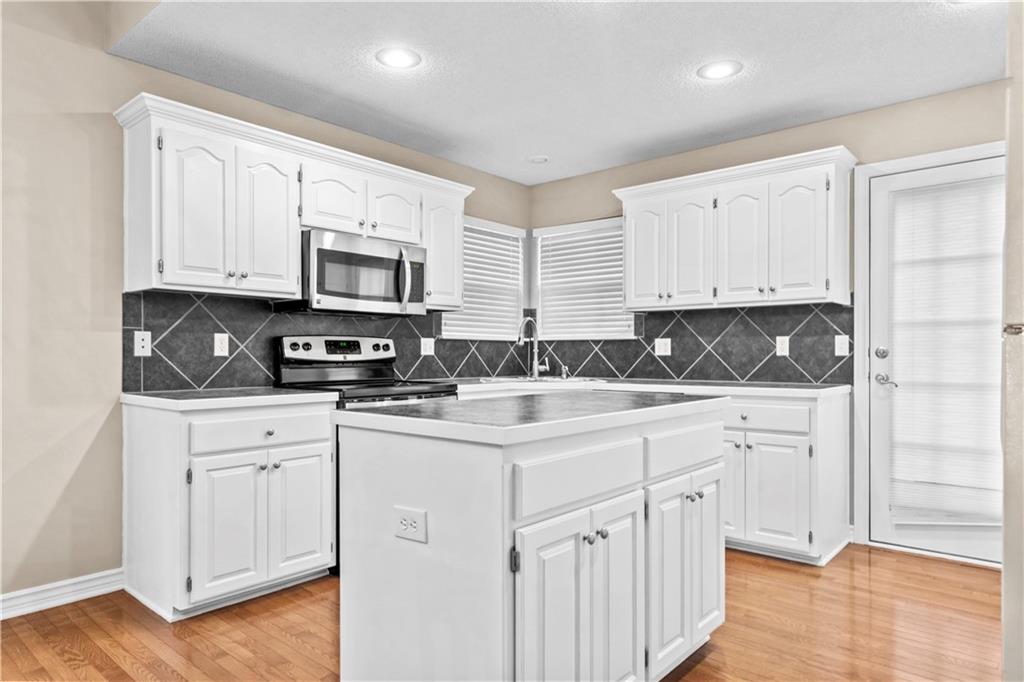 18461 W 157th Street