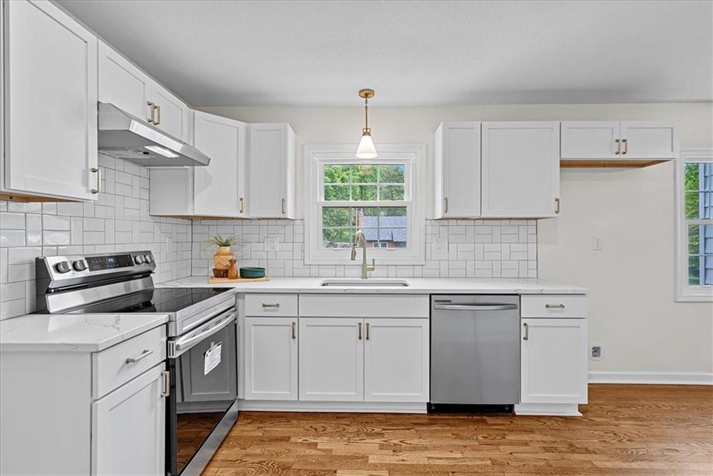 4126 NW Willow Drive