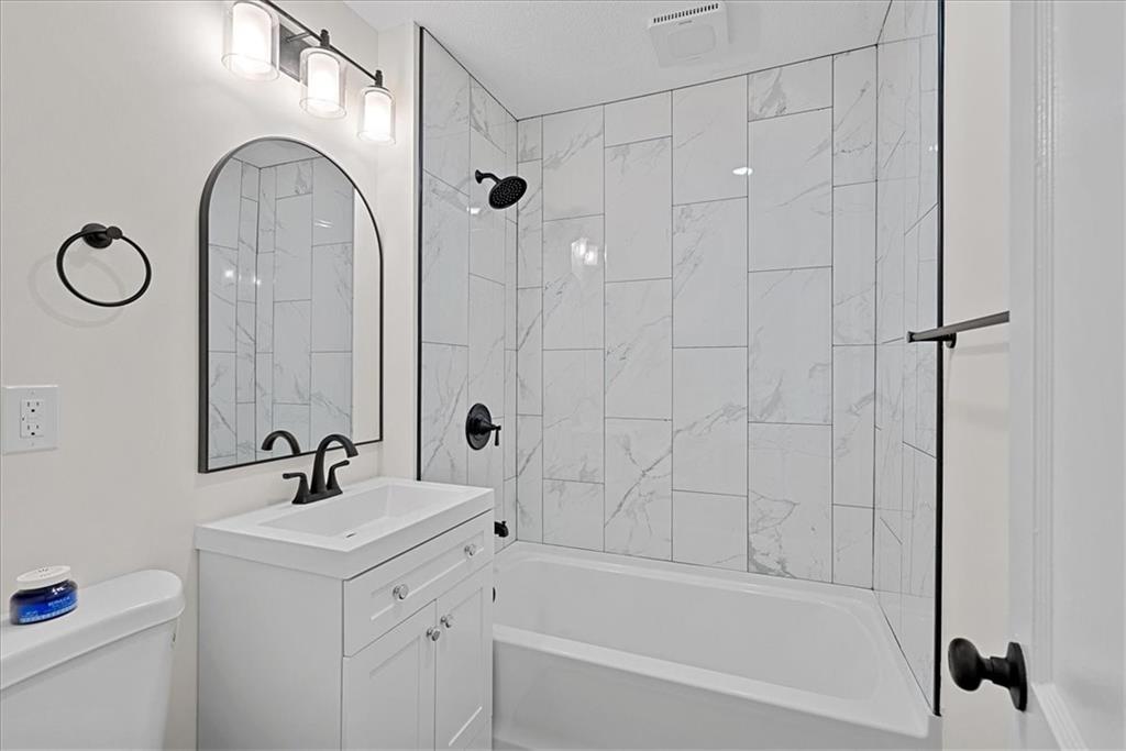 4126 NW Willow Drive