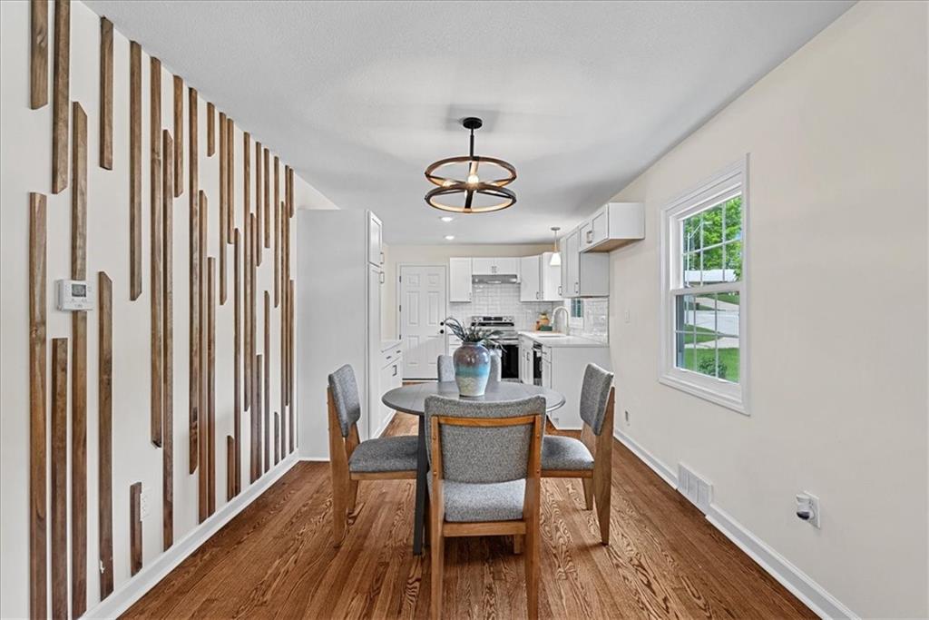 4126 NW Willow Drive