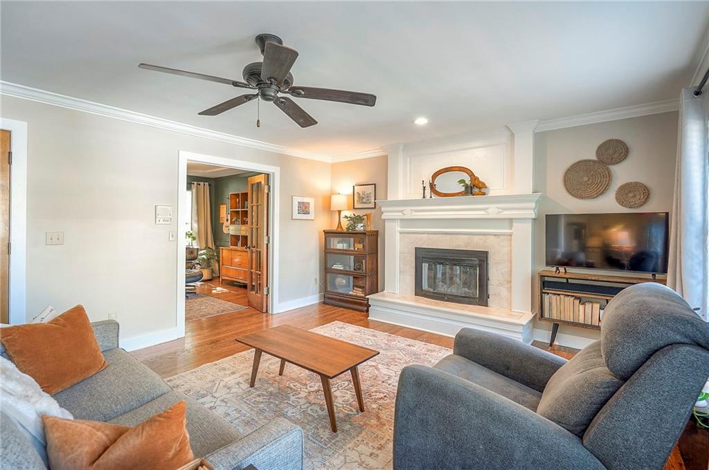 2007 NE Newport Court