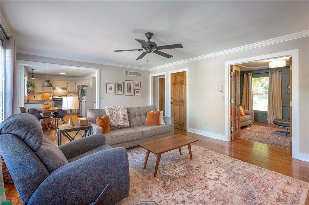 2007 NE Newport Court