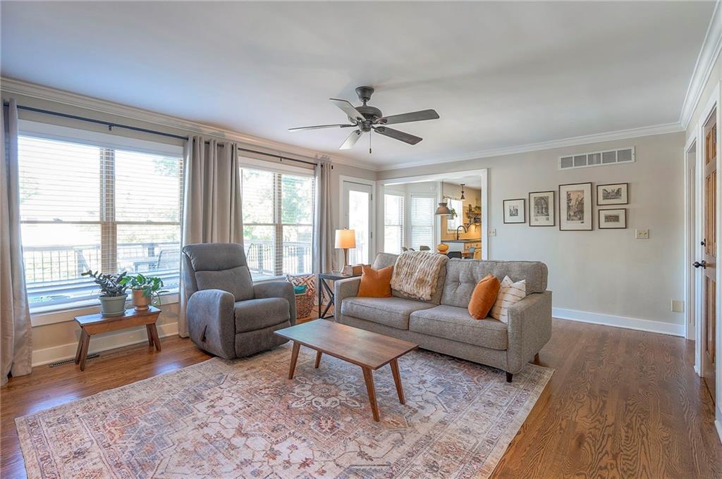 2007 NE Newport Court