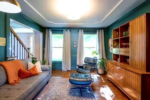 2007 NE Newport Court