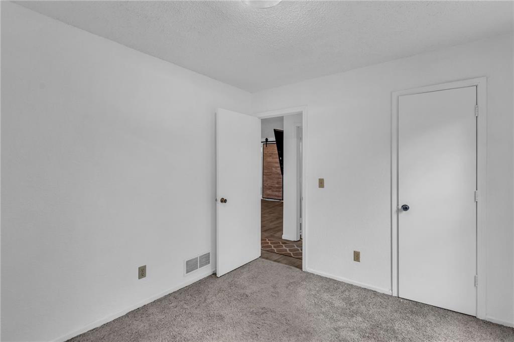 1528 E 123rd Street