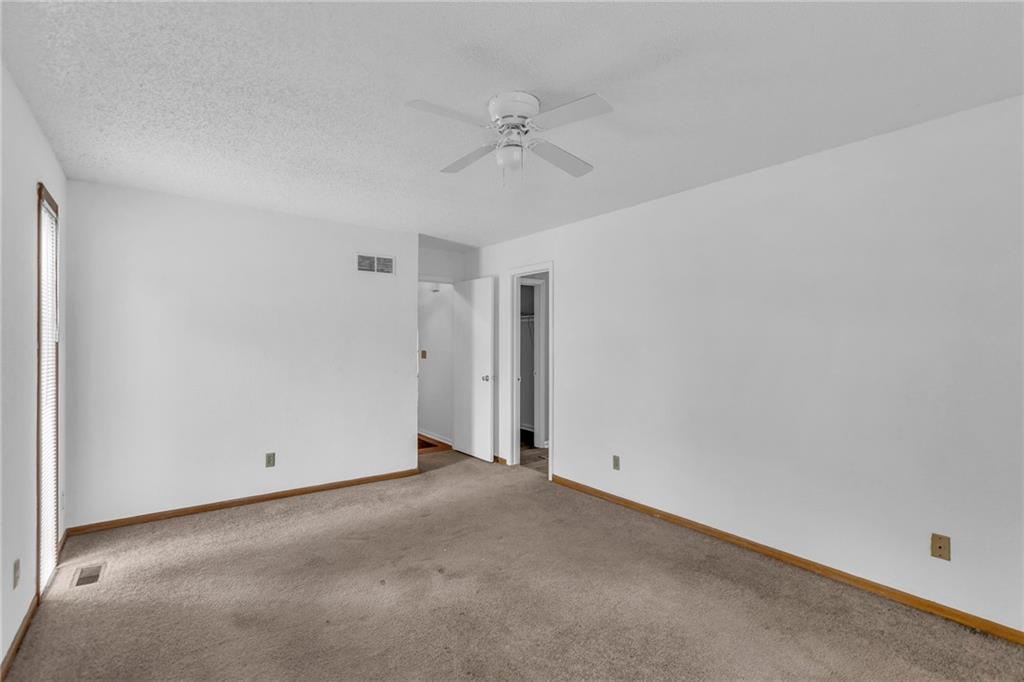 1528 E 123rd Street