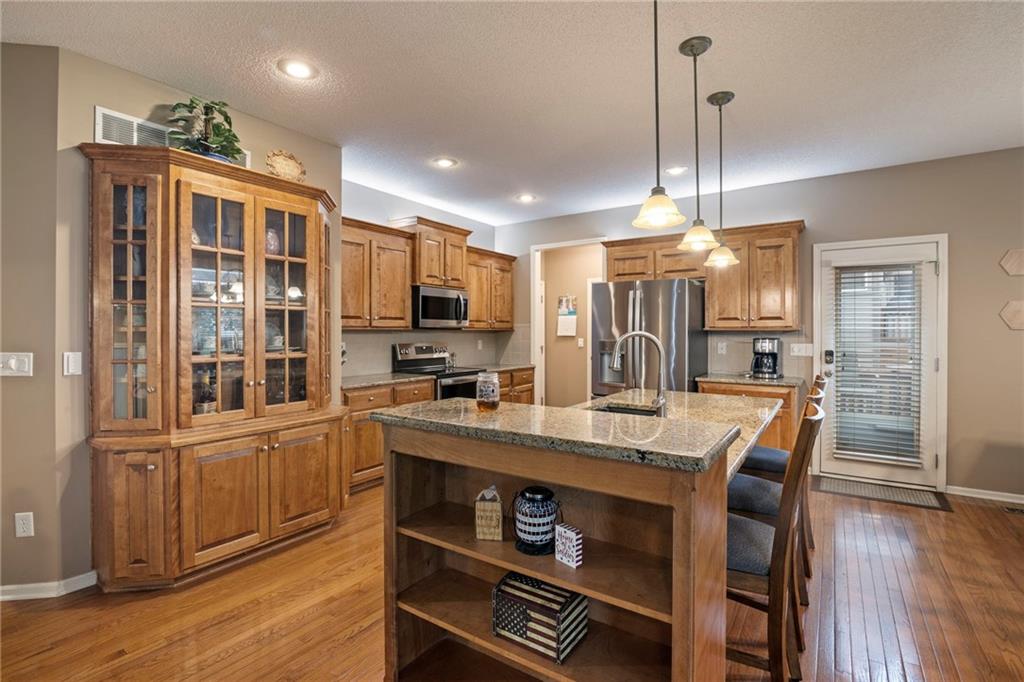 19746 W 105th Terrace