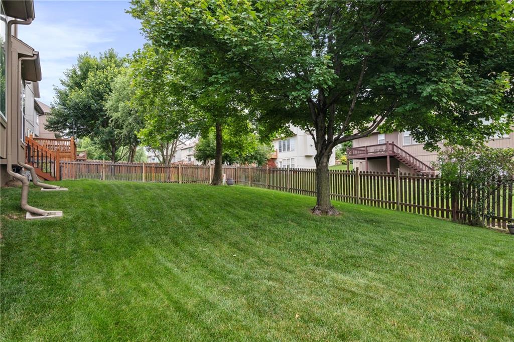 19746 W 105th Terrace