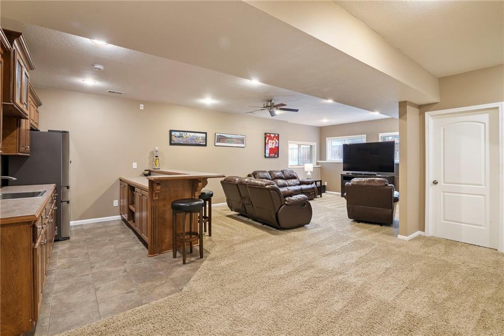19746 W 105th Terrace