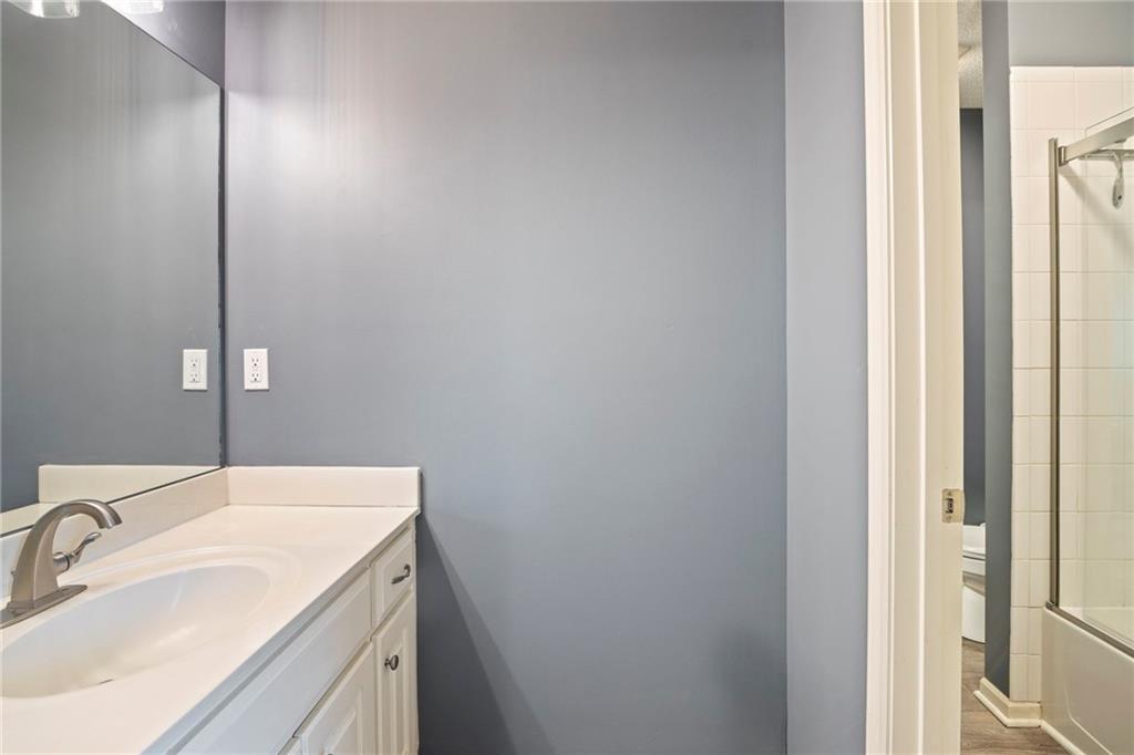 19746 W 105th Terrace