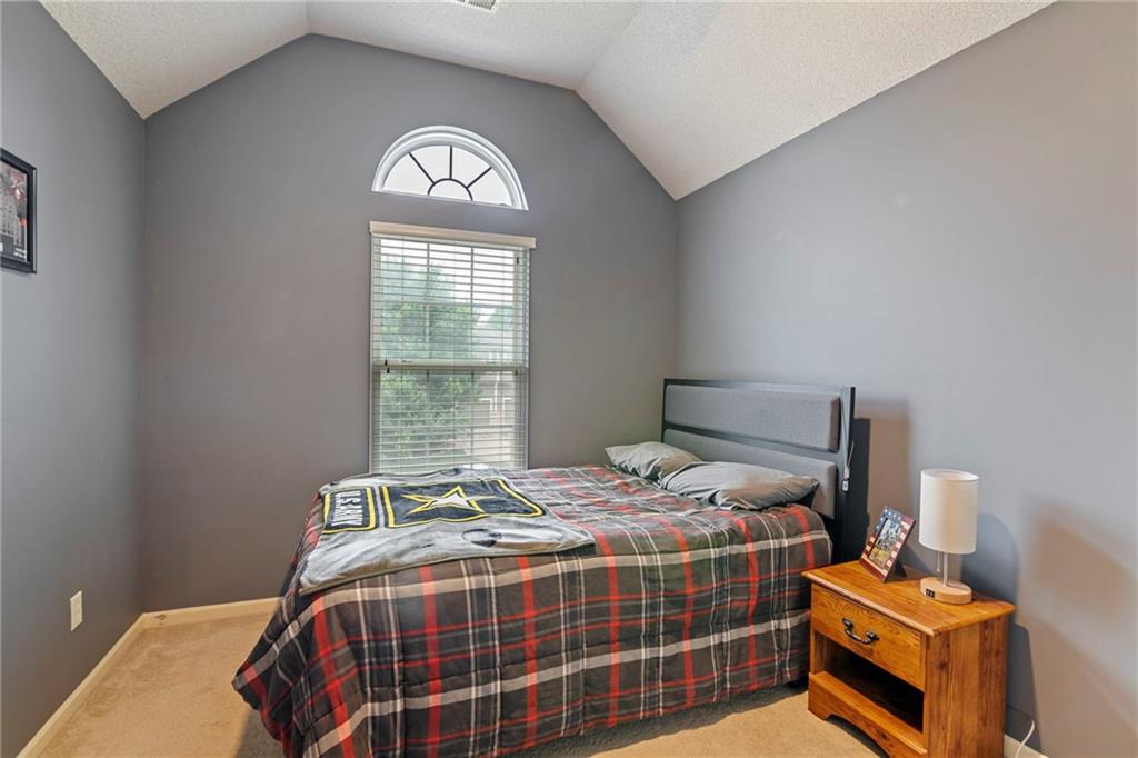 19746 W 105th Terrace