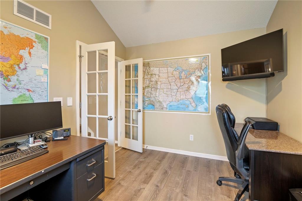 19746 W 105th Terrace