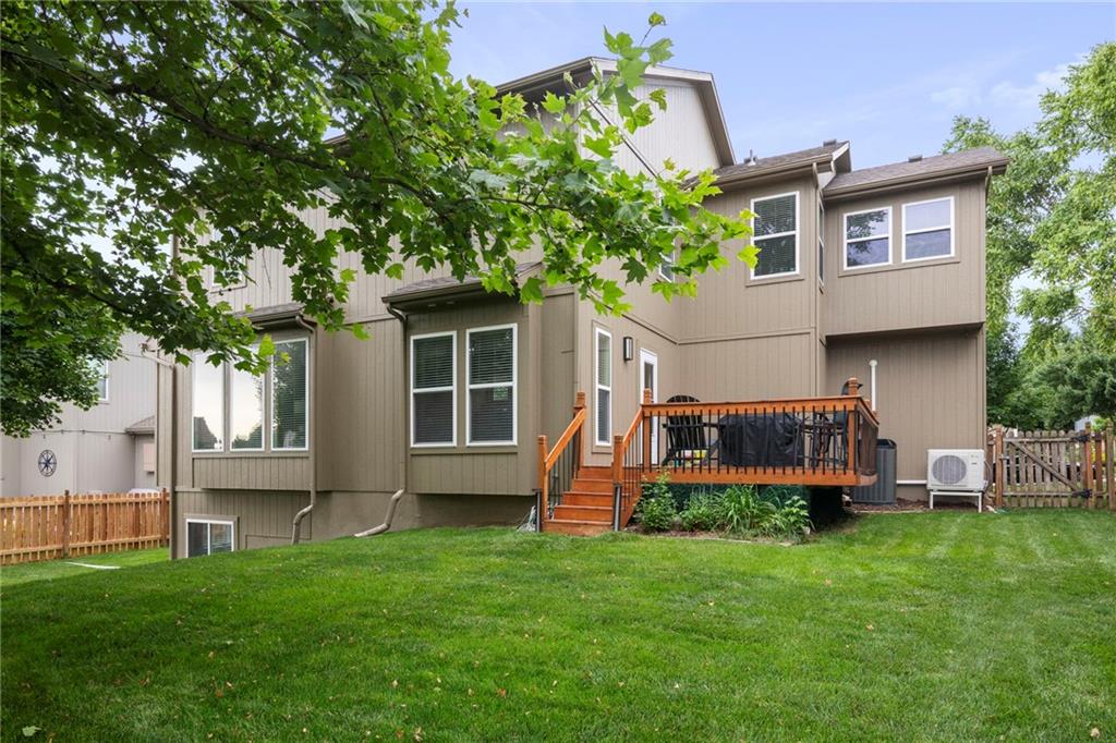 19746 W 105th Terrace
