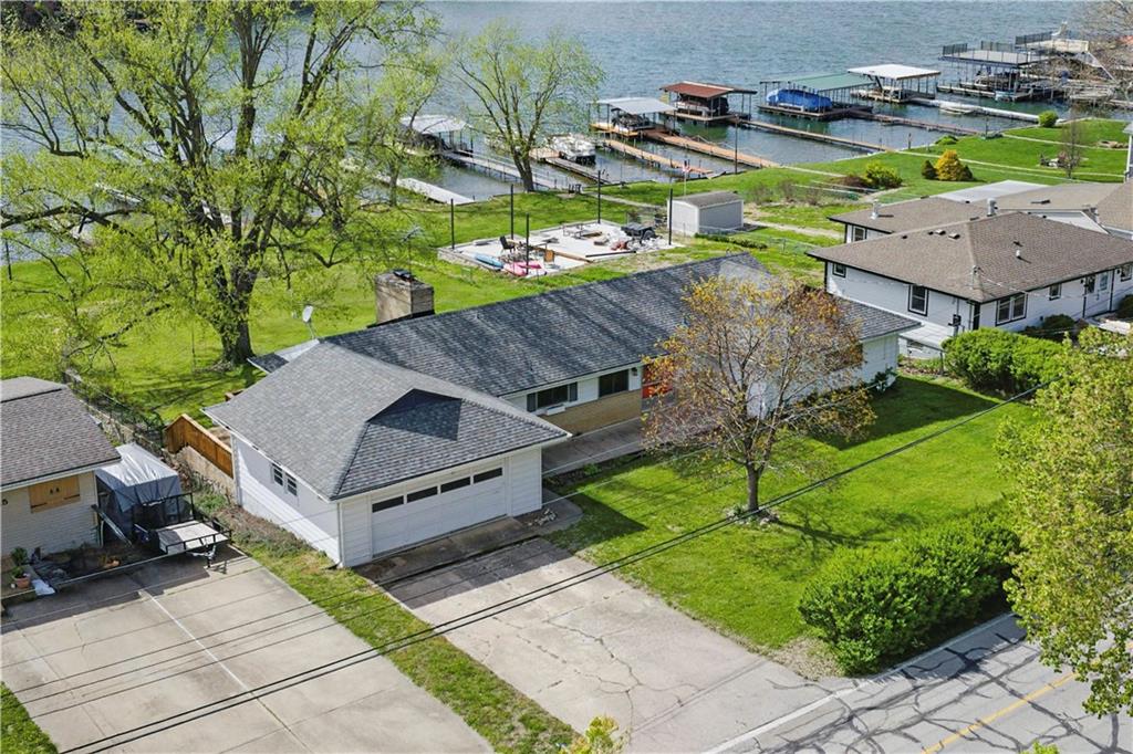 13 P Lake Shore Drive