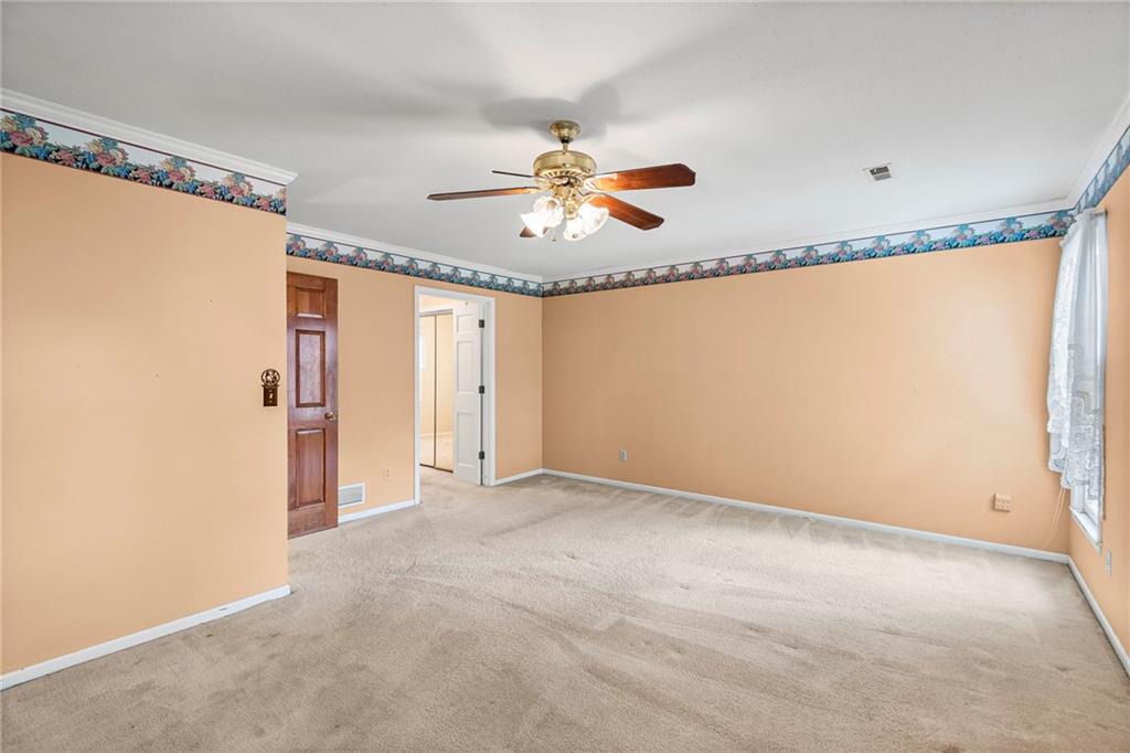 320 SW Raven Court