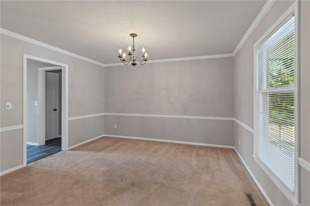 320 SW Raven Court