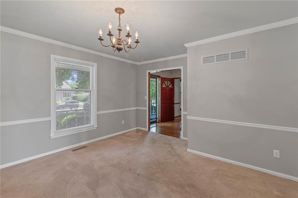 320 SW Raven Court
