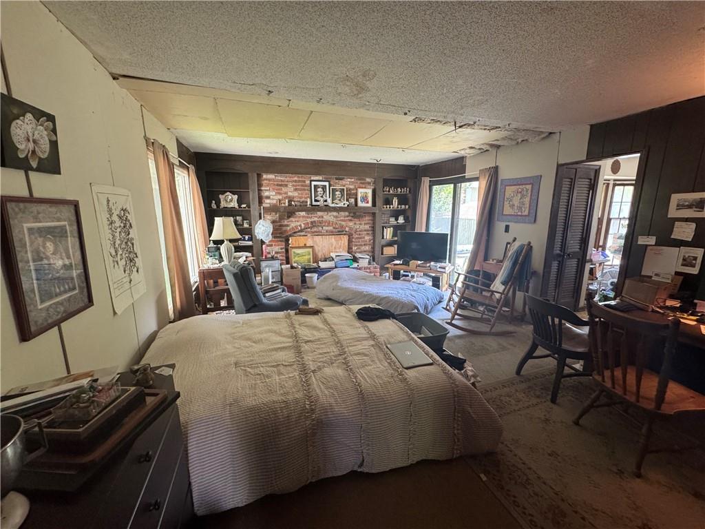 1421 E Stagecoach Drive