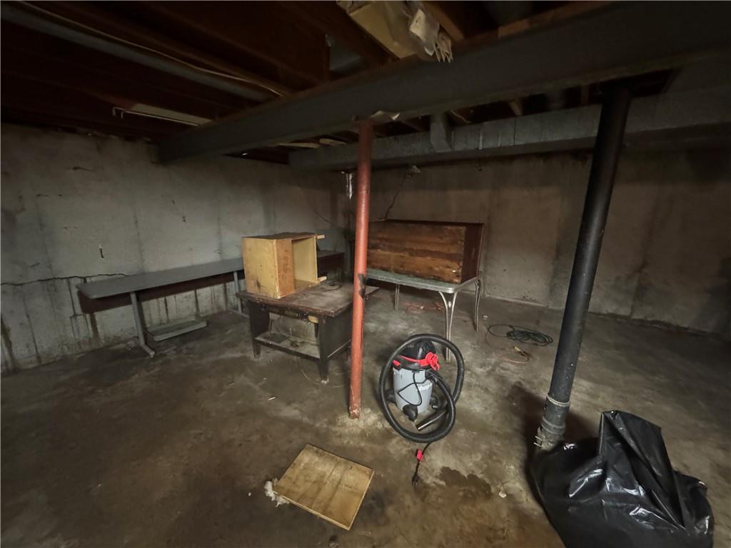 1421 E Stagecoach Drive