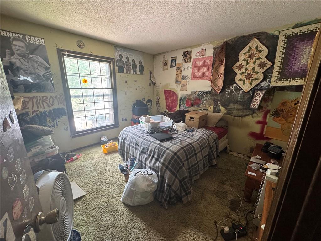 1421 E Stagecoach Drive