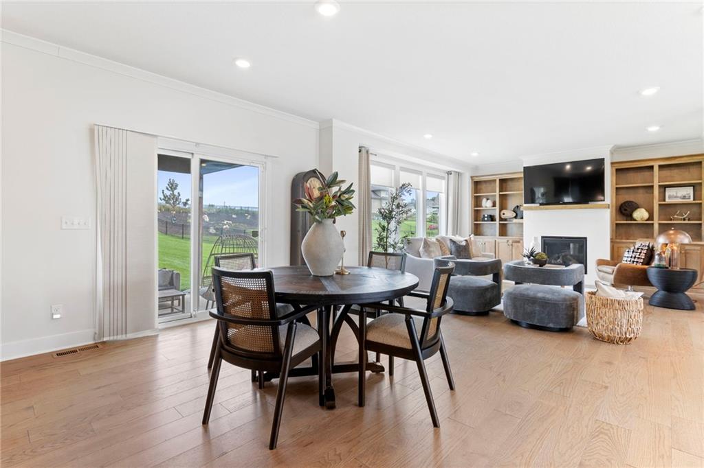 1005 Bridgeshire Drive