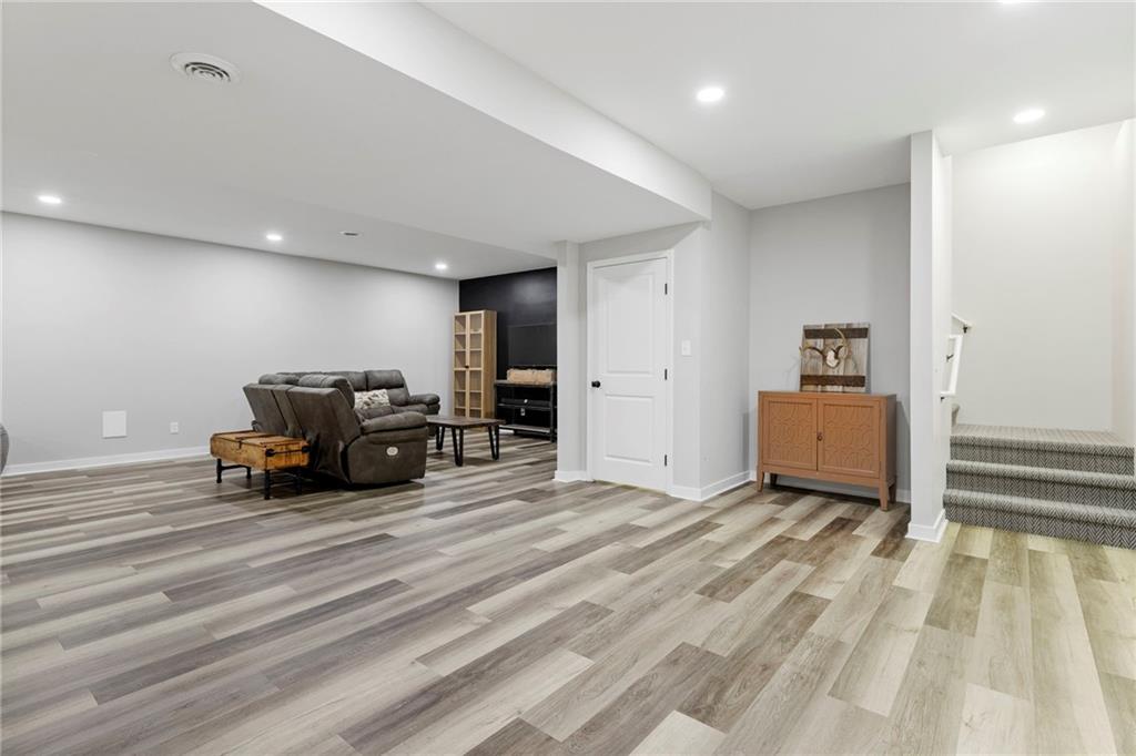 1005 Bridgeshire Drive