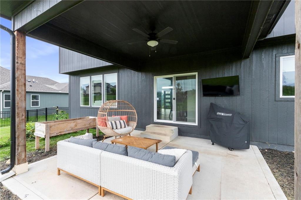 1005 Bridgeshire Drive