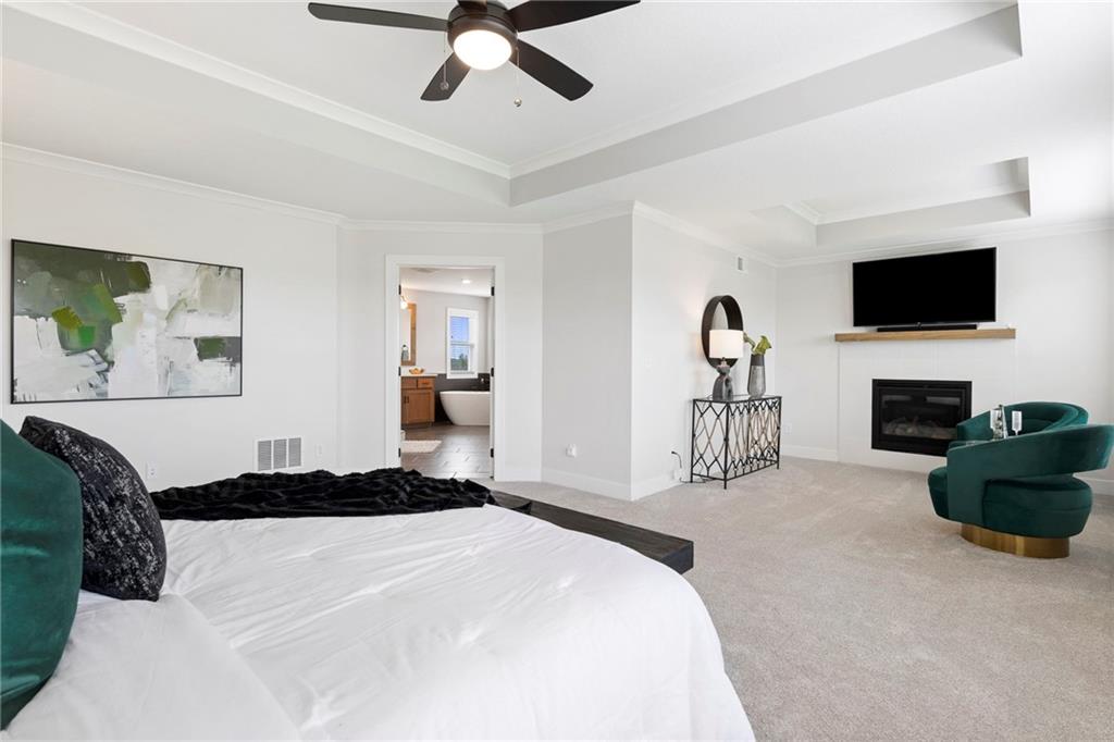 1005 Bridgeshire Drive