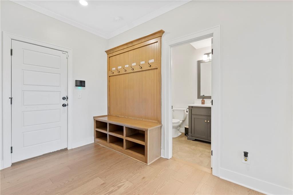 1005 Bridgeshire Drive
