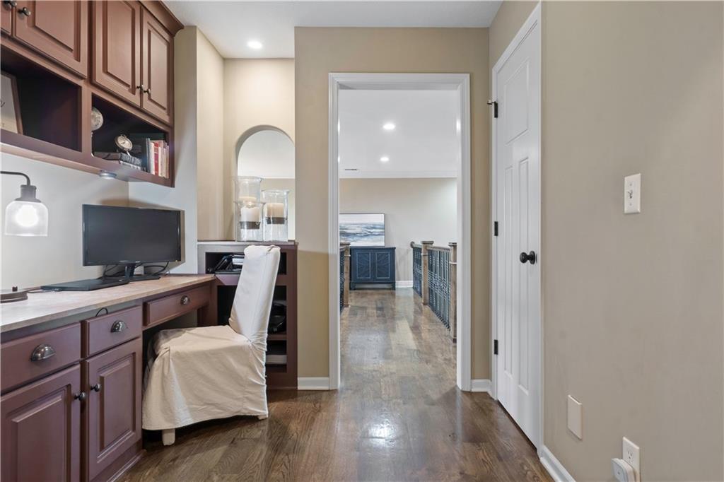 24901 W 91st Place