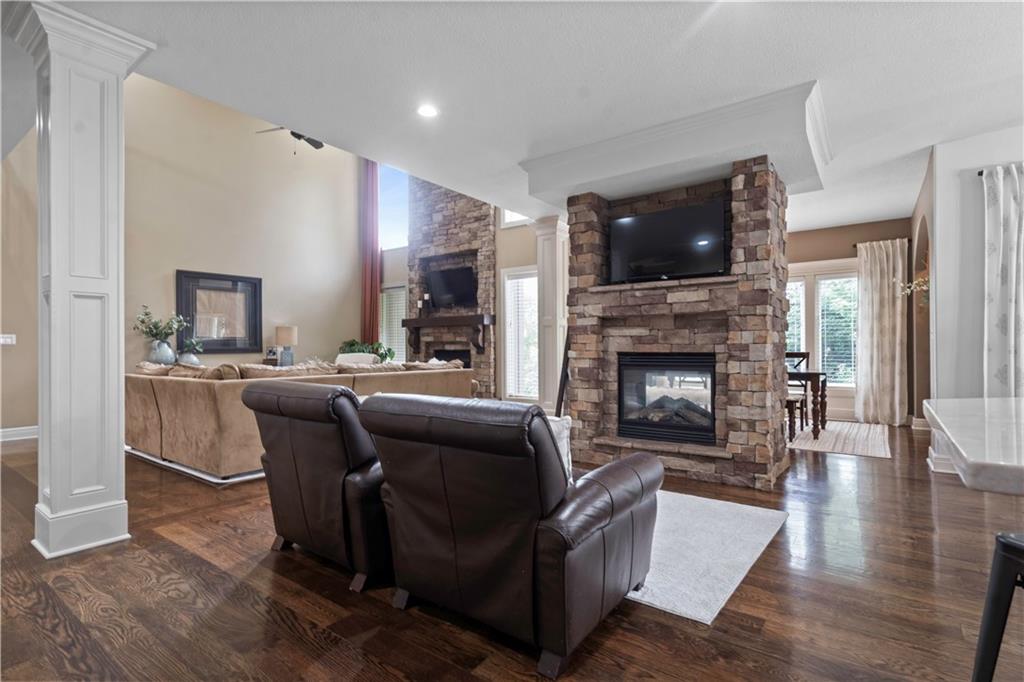 24901 W 91st Place