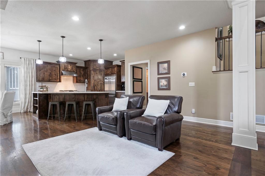 24901 W 91st Place
