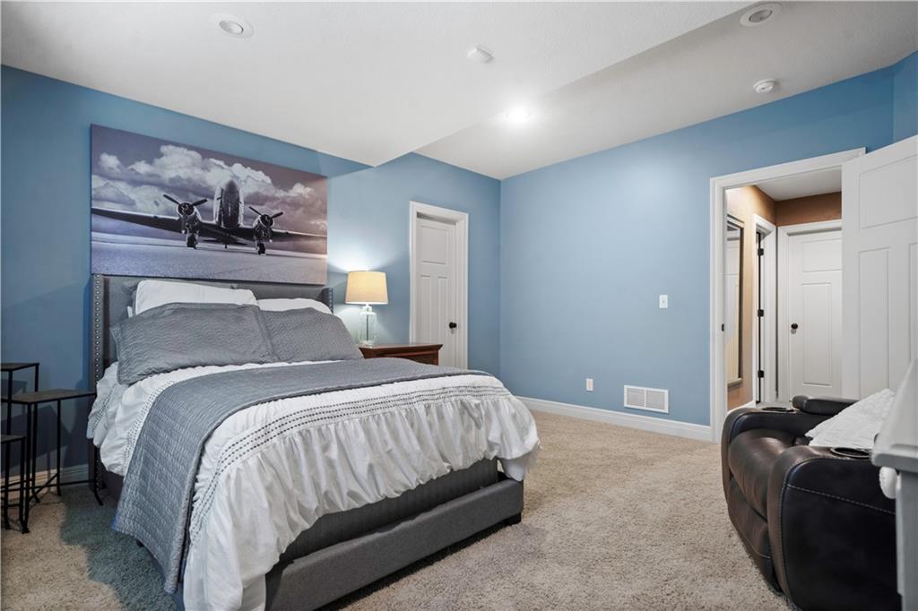 24901 W 91st Place