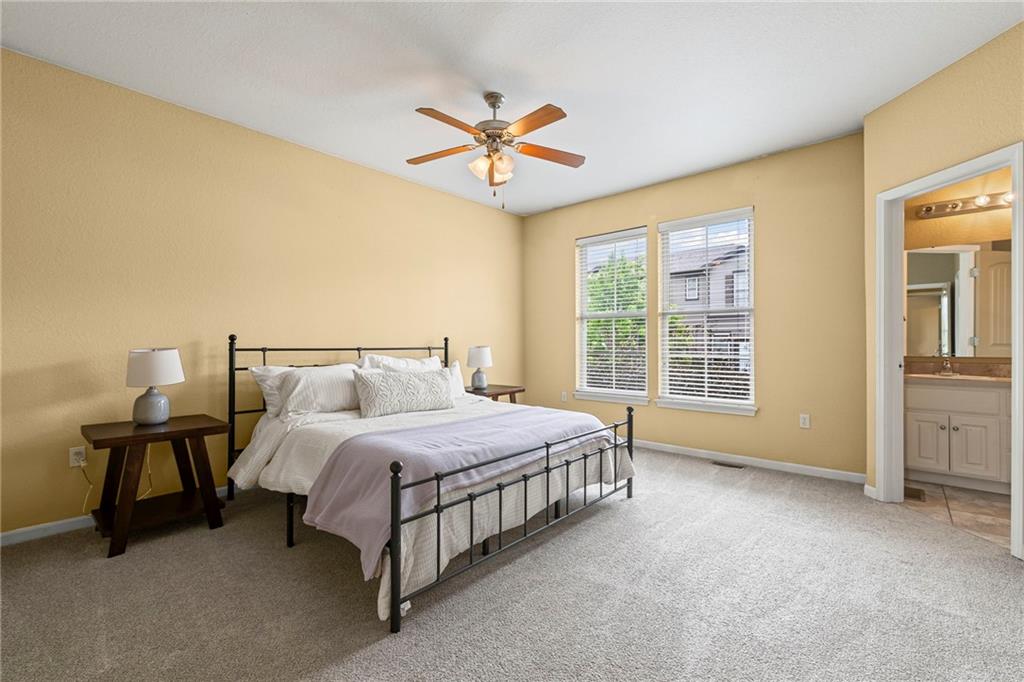 5245 Overland Drive Unit: C11