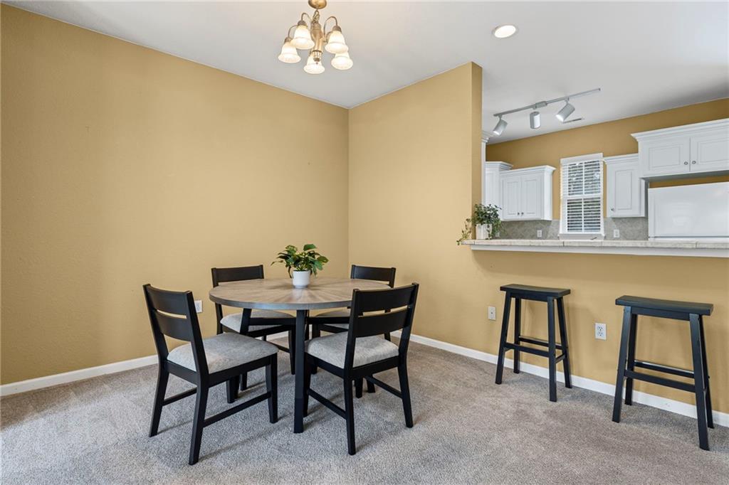 5245 Overland Drive Unit: C11