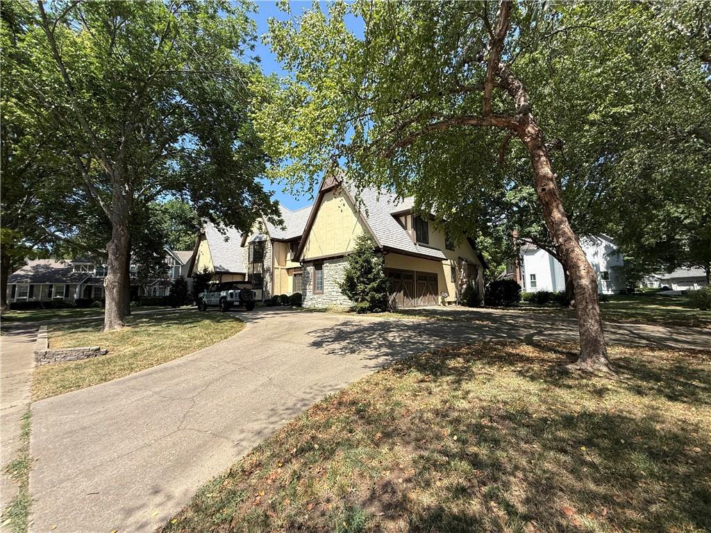 11210 Juniper Street