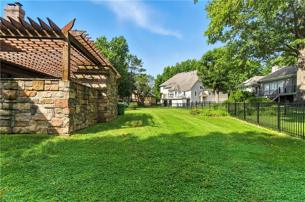 11210 Juniper Street